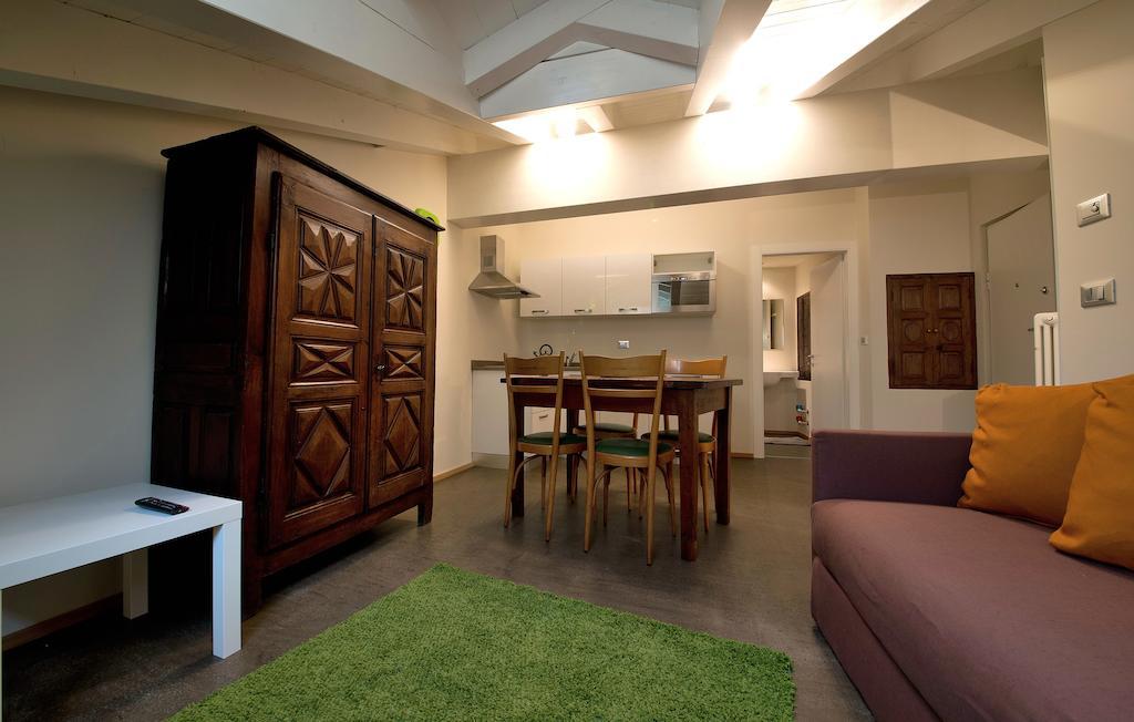 Apartements Coeur De Ville Аоста Стая снимка