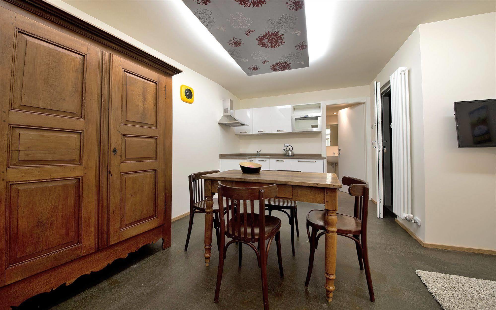 Apartements Coeur De Ville Аоста Екстериор снимка